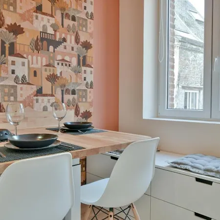 Residence Jean Hardy - Hyper Centre, Parking Gratuit, Wifi, Clim, Gare Valenciennes Exterior photo