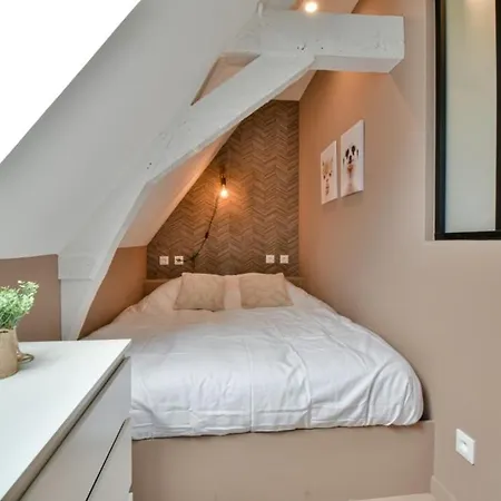 Residence Jean Hardy - Hyper Centre, Parking Gratuit, Wifi, Clim, Gare Valenciennes Exterior photo