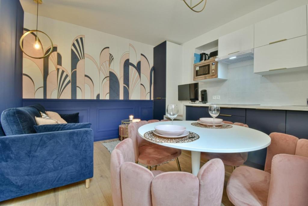 Jean Hardy - Hyper Centre, Parking Gratuit, Wifi, Clim, Gare Apartment Valenciennes